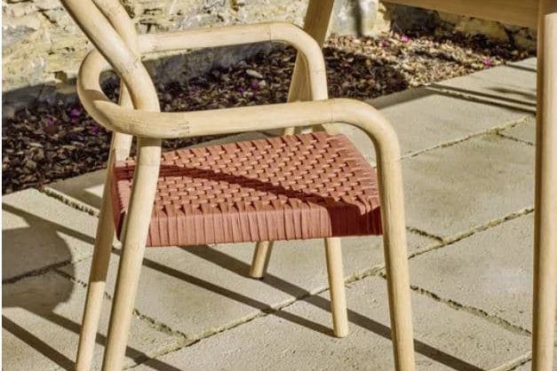 mejores sillas de exterior madera maciza elegantes diseño