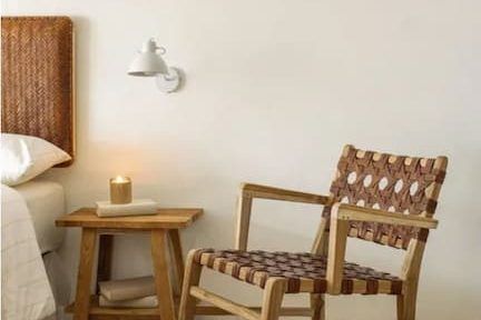 butaca elegante en madera maciza de teca y ratan dormitorio preciosa rustica y ligera (1)